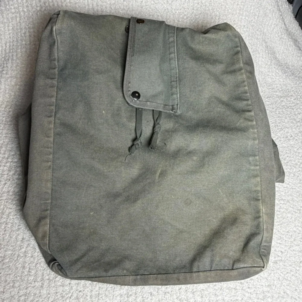 Vintage 1973 US Military Kit Bag Flyers Olive Drab Canvas Duffel 1970s Surplus